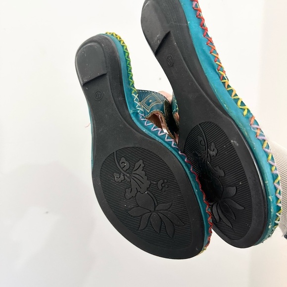 CORKYS POPPY TURQUOISE HAND PAINTED LEATHER SANDALS SIZe 9.5 - Picture 9 of 10